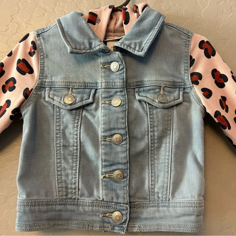 Cat & Jack denim and pink leopard print hooded jacket size 2T